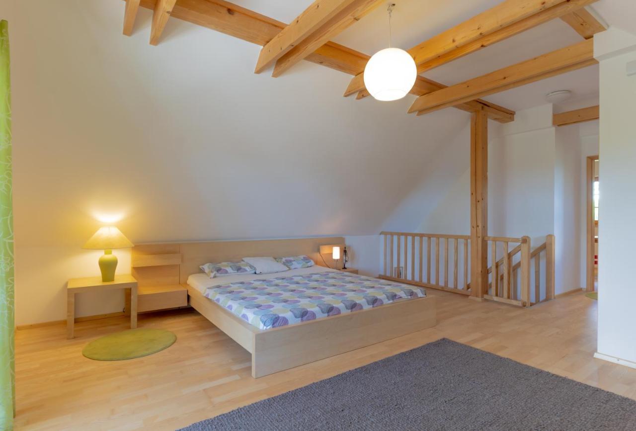 Chalet Haloze Pristava Exterior foto